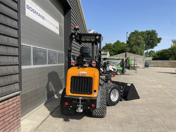Grote foto giant g1500 l hd x tra minishovel demo 529 lease agrarisch shovels