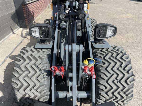 Grote foto giant g1500 l hd x tra minishovel demo 529 lease agrarisch shovels