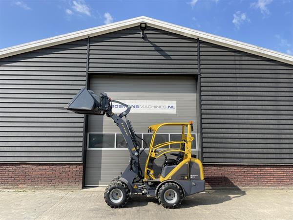 Grote foto eurotrac w11 m minishovel kniklader bj 2024 60 uur 299 lease agrarisch shovels
