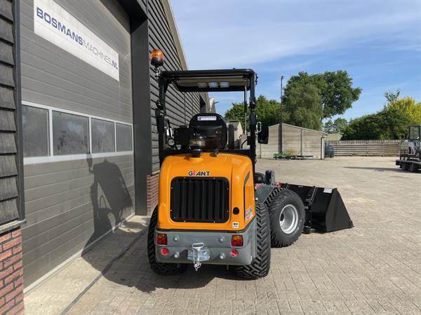 Grote foto giant g2500 hd x tra shovel nieuw agrarisch shovels