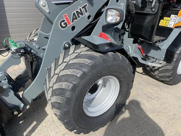 Grote foto giant g3500 shovel nieuw 795 lease agrarisch shovels