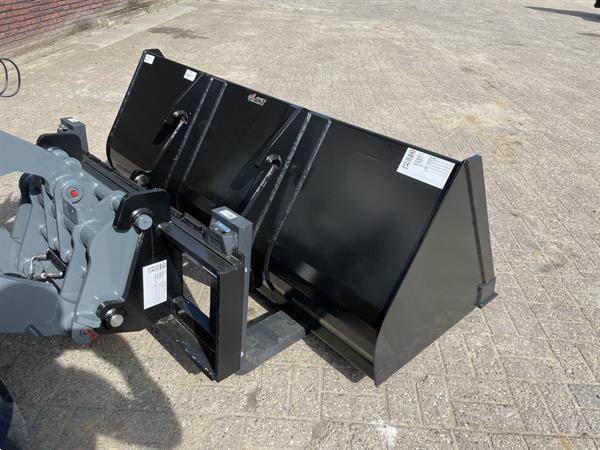 Grote foto giant g3500 shovel nieuw 795 lease agrarisch shovels