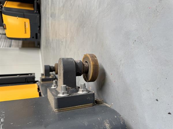 Grote foto eks 210 rail guidance cabin 1000 mm doe het zelf en verbouw hefwerktuigen