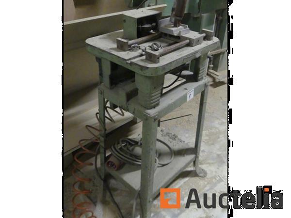 Grote foto kleine contrarol vormmachine doe het zelf en verbouw ijzerwaren en bevestigingsmiddelen