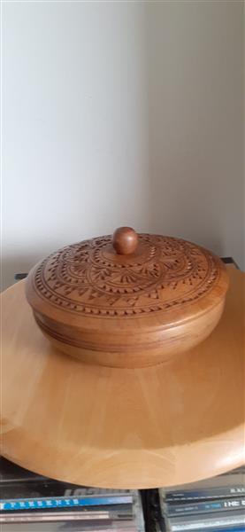 Grote foto pracht uitgesneden houten dekseldoos antiek en kunst overige in antiek gebruiksvoorwerpen