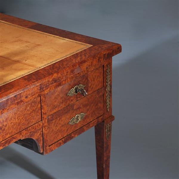 Grote foto chique napoleon iii bureau plat ca 1870 thuyawortel en goud gestempeld leer no.283045 antiek en kunst overige in antiek gebruiksvoorwerpen