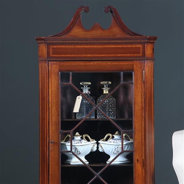 Grote foto smalle regency hoekkast met afneembaar kroontje ca 1815 mahonie met inlegwerk no.283015 antiek en kunst stoelen en banken