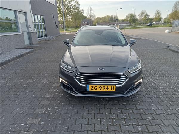 Grote foto ford mondeo 2.0 ecvt hev titanium 188pk 2019 auto ford