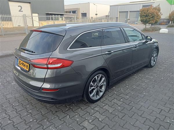 Grote foto ford mondeo 2.0 ecvt hev titanium 188pk 2019 auto ford