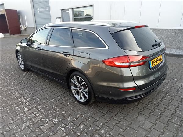 Grote foto ford mondeo 2.0 ecvt hev titanium 188pk 2019 auto ford