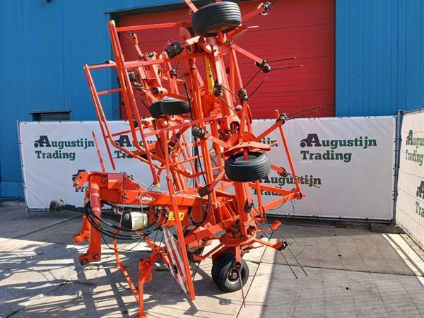 Grote foto kuhn hooischudder agrarisch harken