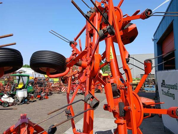 Grote foto kuhn hooischudder agrarisch harken