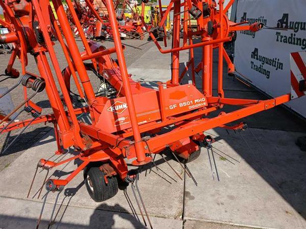 Grote foto kuhn hooischudder agrarisch harken