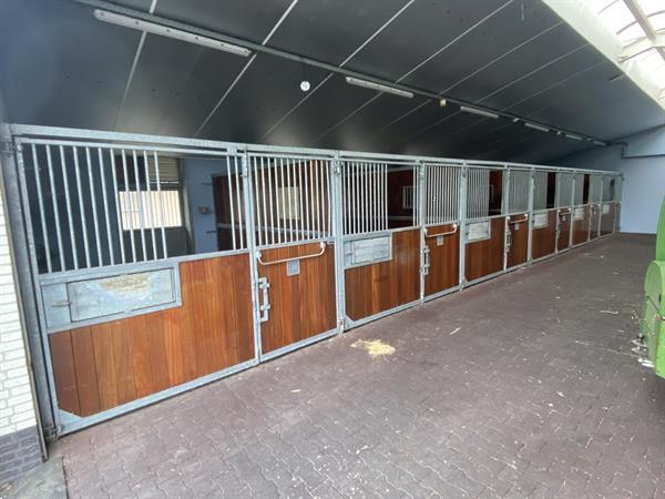 Grote foto 12 paardenboxen corton 3 x 4 meter draaibaar agrarisch stallen