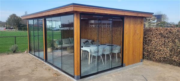 Grote foto maatwerk douglas houten bijgebouwen op maat. tuin en terras tuinhuisjes en blokhutten