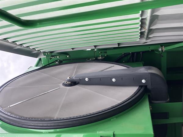 Grote foto john deere t560 agrarisch maaidorsers