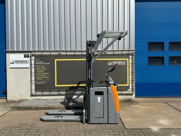 Grote foto vs 22189 elektrische triplex stapelaar still initiele lift 4.716mm doe het zelf en verbouw hefwerktuigen