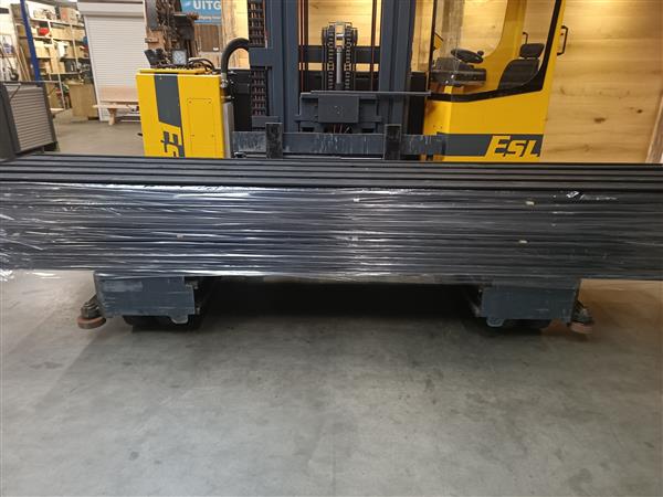 Grote foto vuren zweeds rabat 10 24x197mm zwart gespoten 540cm doe het zelf en verbouw hout en planken