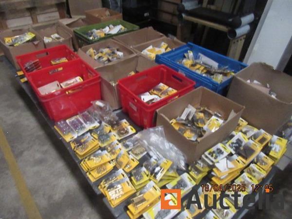 Grote foto hardware set van 500 gesorteerde blisterverpakkingen doe het zelf en verbouw onderdelen en accessoires