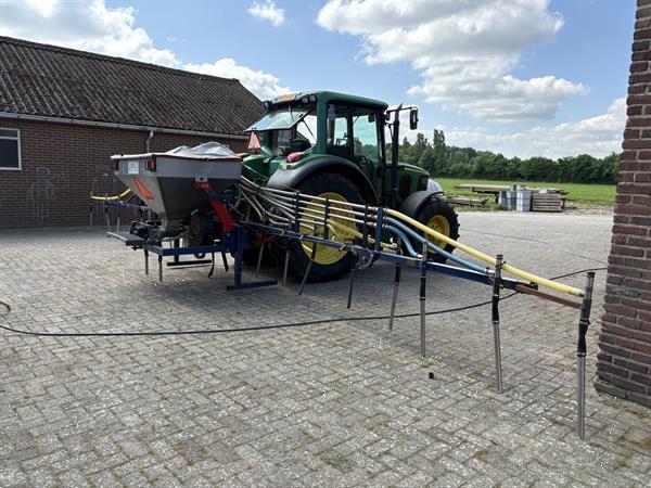 Grote foto swincosem rijenstrooier 18 rijen agrarisch kunstmestrooiers