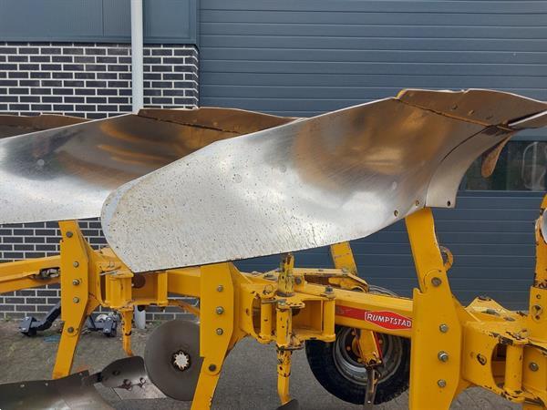 Grote foto rumptstad optimus 480 v4 1 vario 5 schaar ploeg agrarisch ploegen