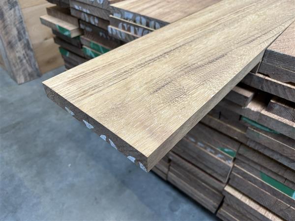 Grote foto iroko 26x190mm 365cm doe het zelf en verbouw hout en planken