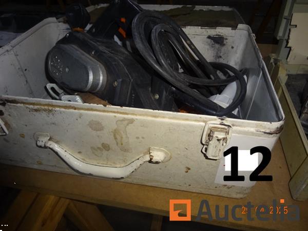 Grote foto 1 elektrische schaafmachine van het merk elu doe het zelf en verbouw ijzerwaren en bevestigingsmiddelen