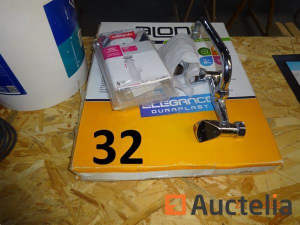 Grote foto de set bevindt zich op 5m schragen inclusief sifon kraan toiletbord diverse pvc ellebogen 1 stof doe het zelf en verbouw ijzerwaren en bevestigingsmiddelen