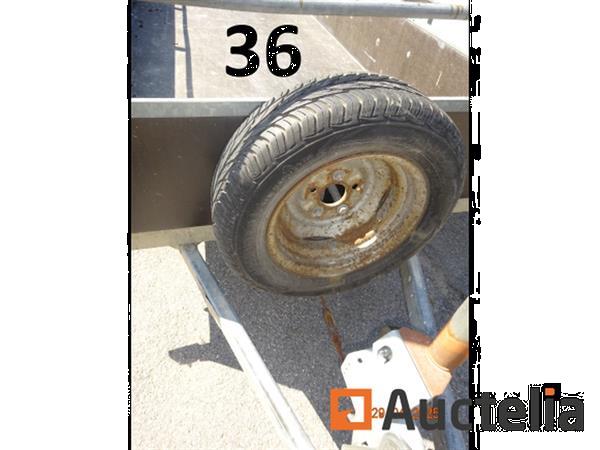 Grote foto 1 dubbelassige oplegger van 3m geremd merk hapert afm. banden 165 70 r13 agrarisch aanhangwagens