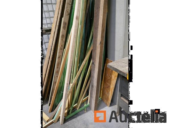 Grote foto hout resten doe het zelf en verbouw ijzerwaren en bevestigingsmiddelen
