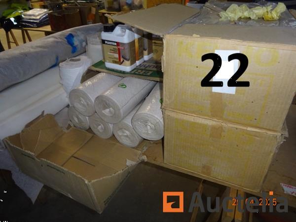 Grote foto 2 dozen eiken parket 1 set behang 3 blikken parketbeits plastor 1 set worm en tassotvezels doe het zelf en verbouw ijzerwaren en bevestigingsmiddelen