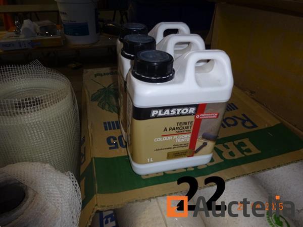 Grote foto 2 dozen eiken parket 1 set behang 3 blikken parketbeits plastor 1 set worm en tassotvezels doe het zelf en verbouw ijzerwaren en bevestigingsmiddelen