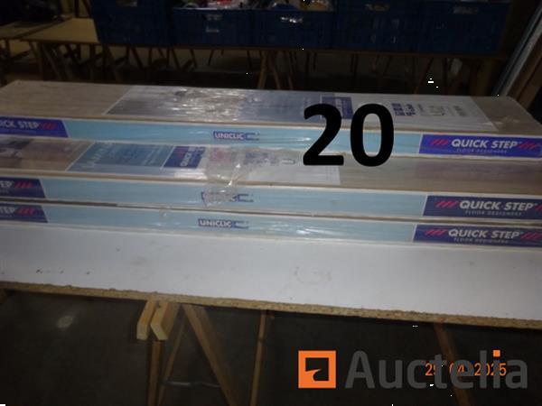 Grote foto 5 quick step boxen 9m doe het zelf en verbouw ijzerwaren en bevestigingsmiddelen