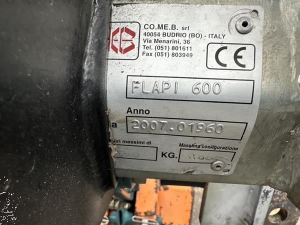 Grote foto comeb flapi 600 12 rijen hydraulisch opvouwbaar agrarisch onkruidbestrijding