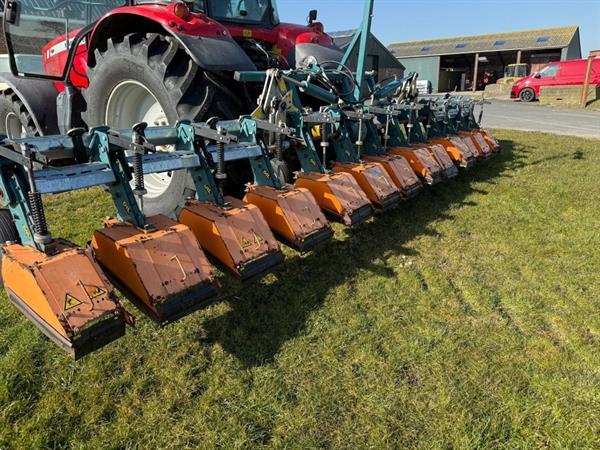 Grote foto comeb flapi 600 12 rijen hydraulisch opvouwbaar agrarisch onkruidbestrijding