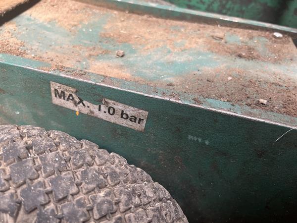 Grote foto 2 stuks compac krik 8 en 10 ton agrarisch algemeen