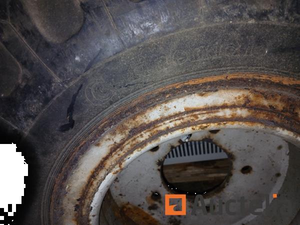 Grote foto continental bobcat banden agrarisch wielen