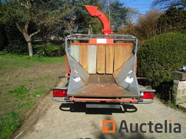Grote foto bugnot bv 12 taks versnipperaar composter agrarisch algemeen