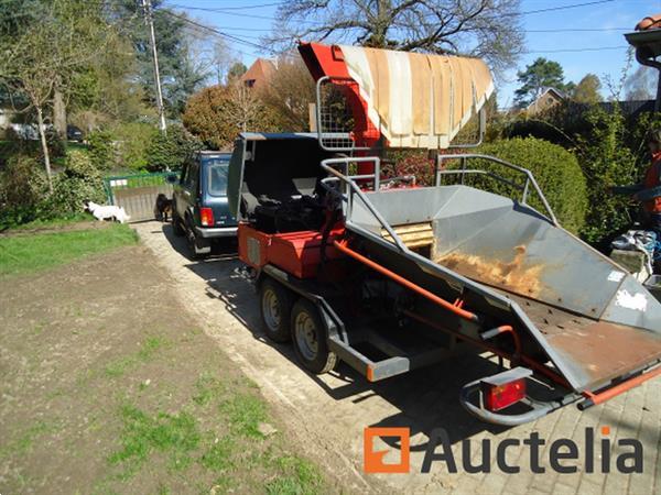 Grote foto bugnot bv 12 taks versnipperaar composter agrarisch algemeen