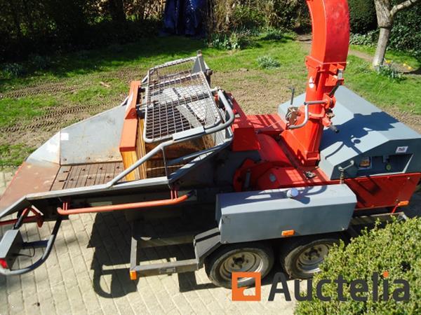 Grote foto bugnot bv 12 taks versnipperaar composter agrarisch algemeen