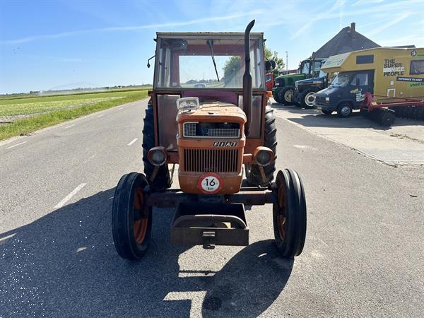 Grote foto fiat 480 agrarisch tractoren