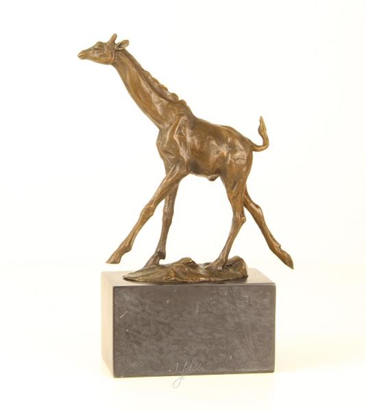 Grote foto een bronzen beeld sculptuur van een giraffe tuin en terras tuindecoratie