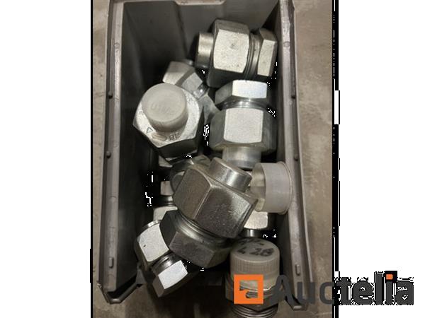 Grote foto partij koppelingen doe het zelf en verbouw onderdelen en accessoires