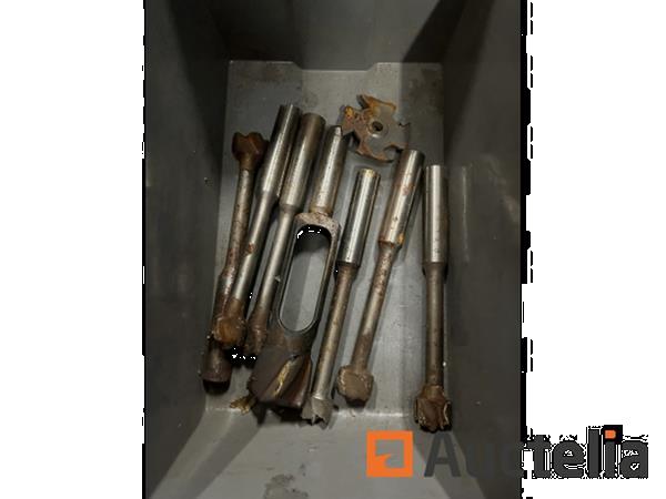 Grote foto partijtje frezen doe het zelf en verbouw onderdelen en accessoires