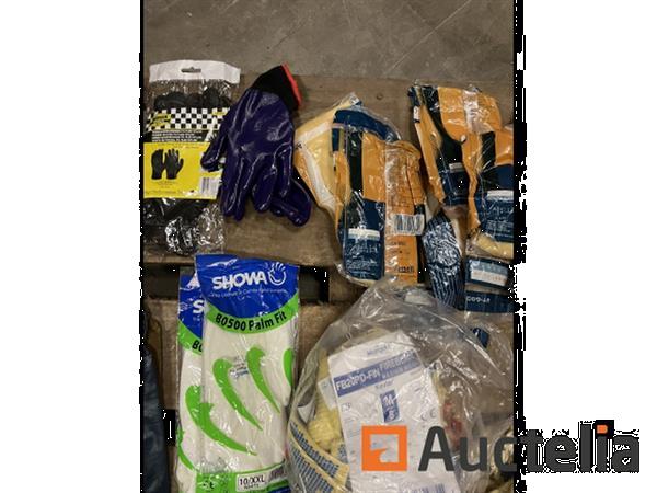 Grote foto partij werkhandschoenen o.a. ansell en marigold doe het zelf en verbouw ijzerwaren en bevestigingsmiddelen