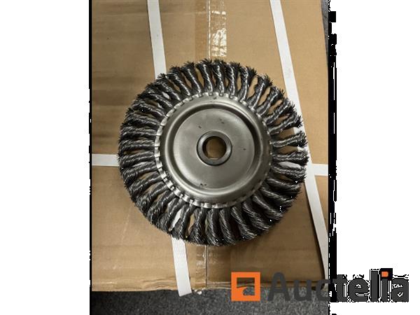 Grote foto 2 x ronde staalborstel 150mm doe het zelf en verbouw ijzerwaren en bevestigingsmiddelen