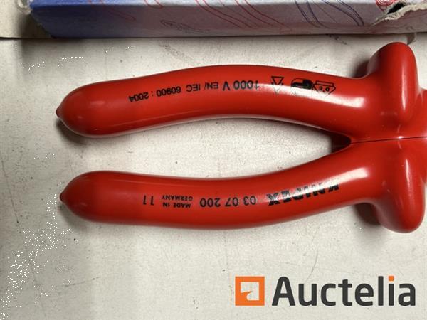 Grote foto knipex 03 07 200 vde combinatietang doe het zelf en verbouw ijzerwaren en bevestigingsmiddelen