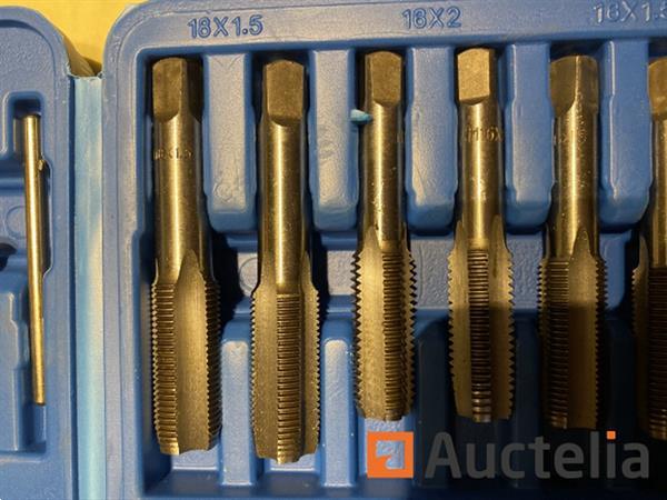 Grote foto tap en snij set 110 delig metrisch tungsten staal doe het zelf en verbouw ijzerwaren en bevestigingsmiddelen