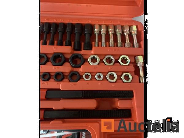 Grote foto schroefdraad reparatieset doe het zelf en verbouw ijzerwaren en bevestigingsmiddelen
