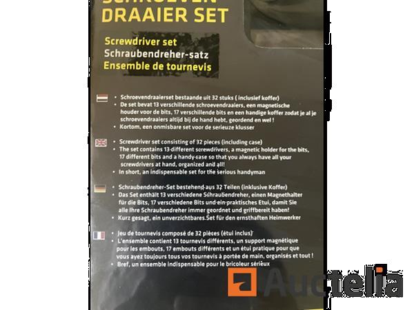 Grote foto 32 delige schroevendraaier set in koffer doe het zelf en verbouw ijzerwaren en bevestigingsmiddelen